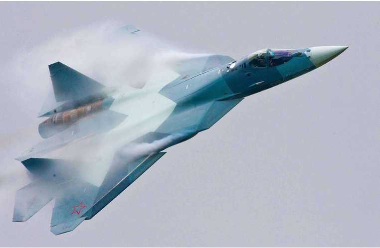 美媒公布2021年世界十大最强战机，F-35排第二，苏-57力压歼-20