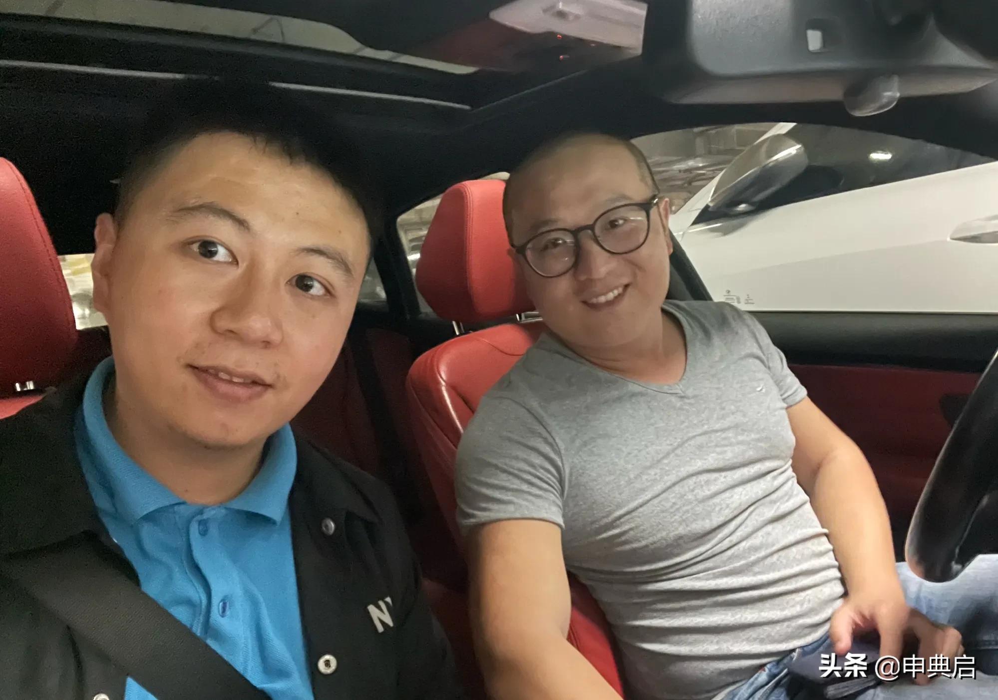 “当时迪拜比杭州发达”阿蒋在迪拜卖了11年房，几经房价大涨暴跌