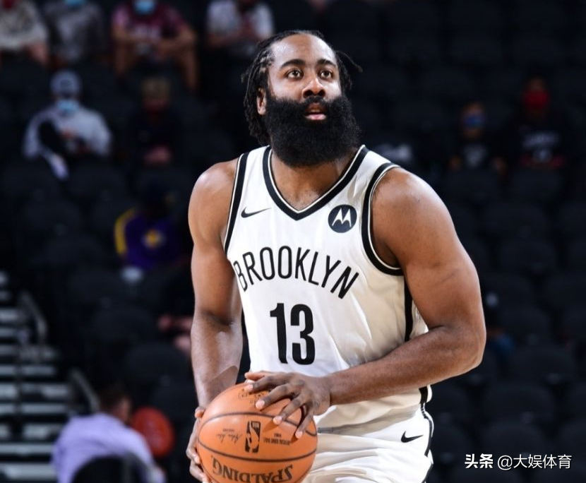 nba哈登为什么是13号(哈登高中时期的13号球衣成功退役，接下来就看NBA时期的表现了)