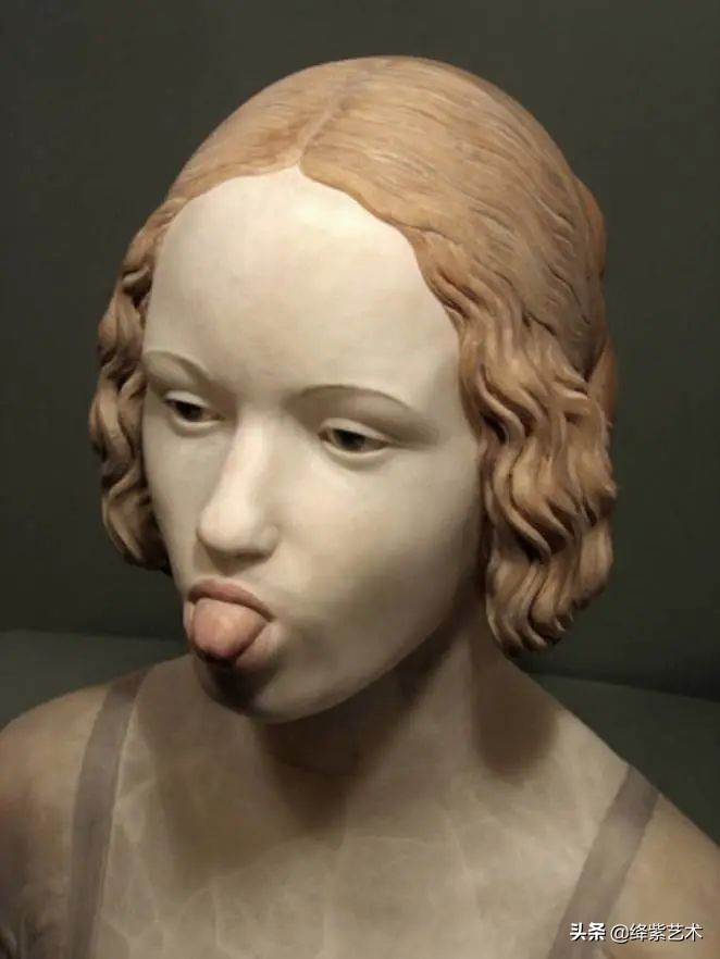 6715个不正经的女孩雕塑,让人一边震惊,一边想笑