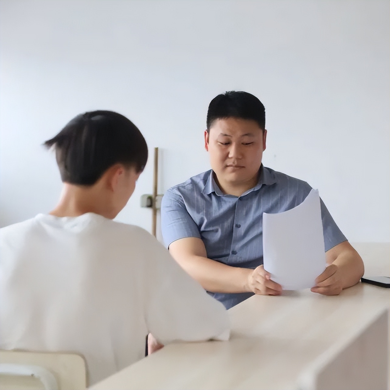 企业来校“抢招”人才，硅谷学子足不出校就可拿到心仪offer