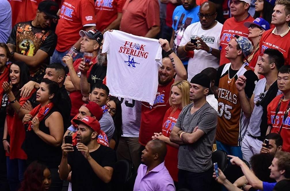 nba為什么禁止交往啦啦隊(duì)員（NBA五大潛規(guī)則：禁止和啦啦隊(duì)談戀愛，姚明隨口一句話險(xiǎn)被誤會(huì)）