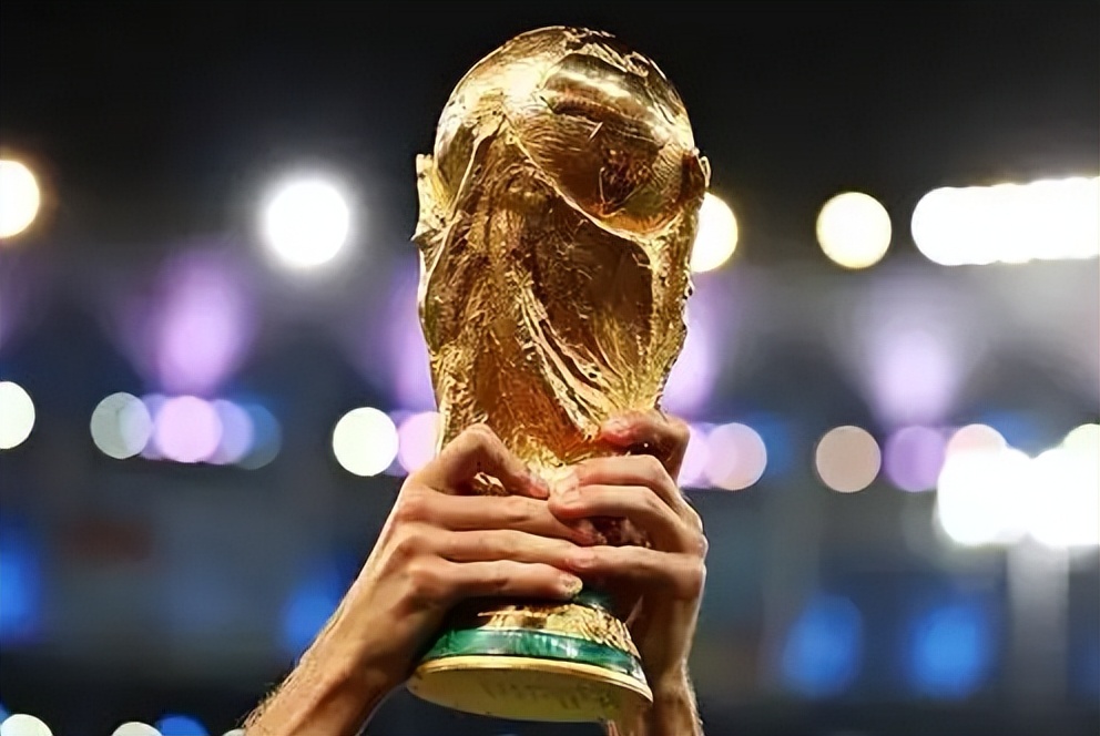 四年一度的世界杯指的是什么(世界杯足球战争：因输一球，俩小国血战5天，打成世界特危险国家)