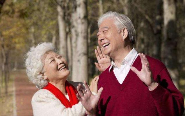 2022年“老人年龄新标准”或公布，过了这年纪，能称为“老年人”