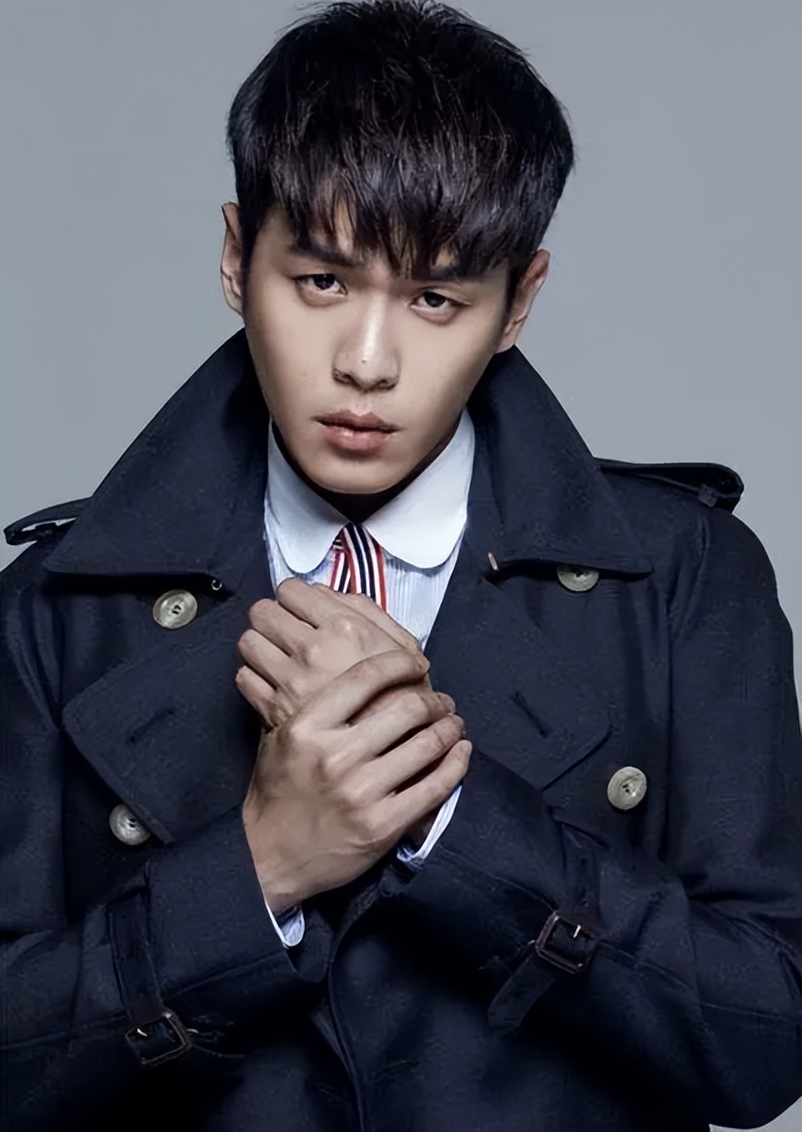 深扒张若昀背后的故事,才知道张健有多可恨