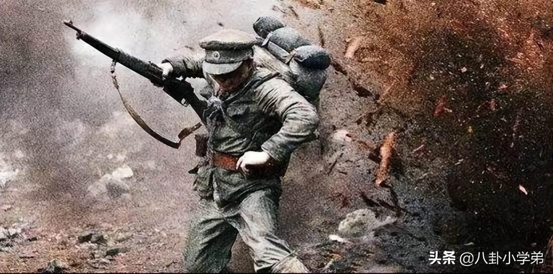 油头粉面、气质不硬就别演军人了，这8位男星告诉你，什么是硬汉