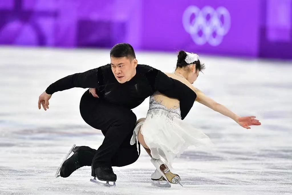 冬奥五朝元老张昊:运动生涯多次换搭档,屡"摔"女伴遭众人非议