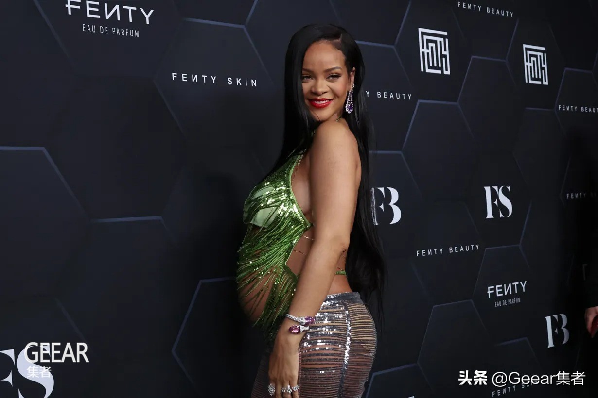 蕾哈娜创下最年轻入榜《Forbes》，资产估14亿美金