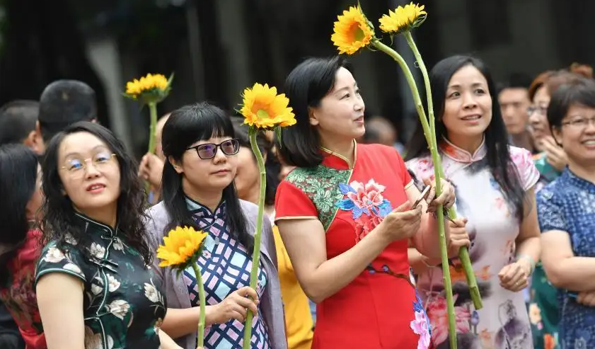 高考感谢老妈旅游图片