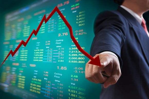 大盘跌破3400点，外资出逃近150亿，A股的脊梁要断了吗？