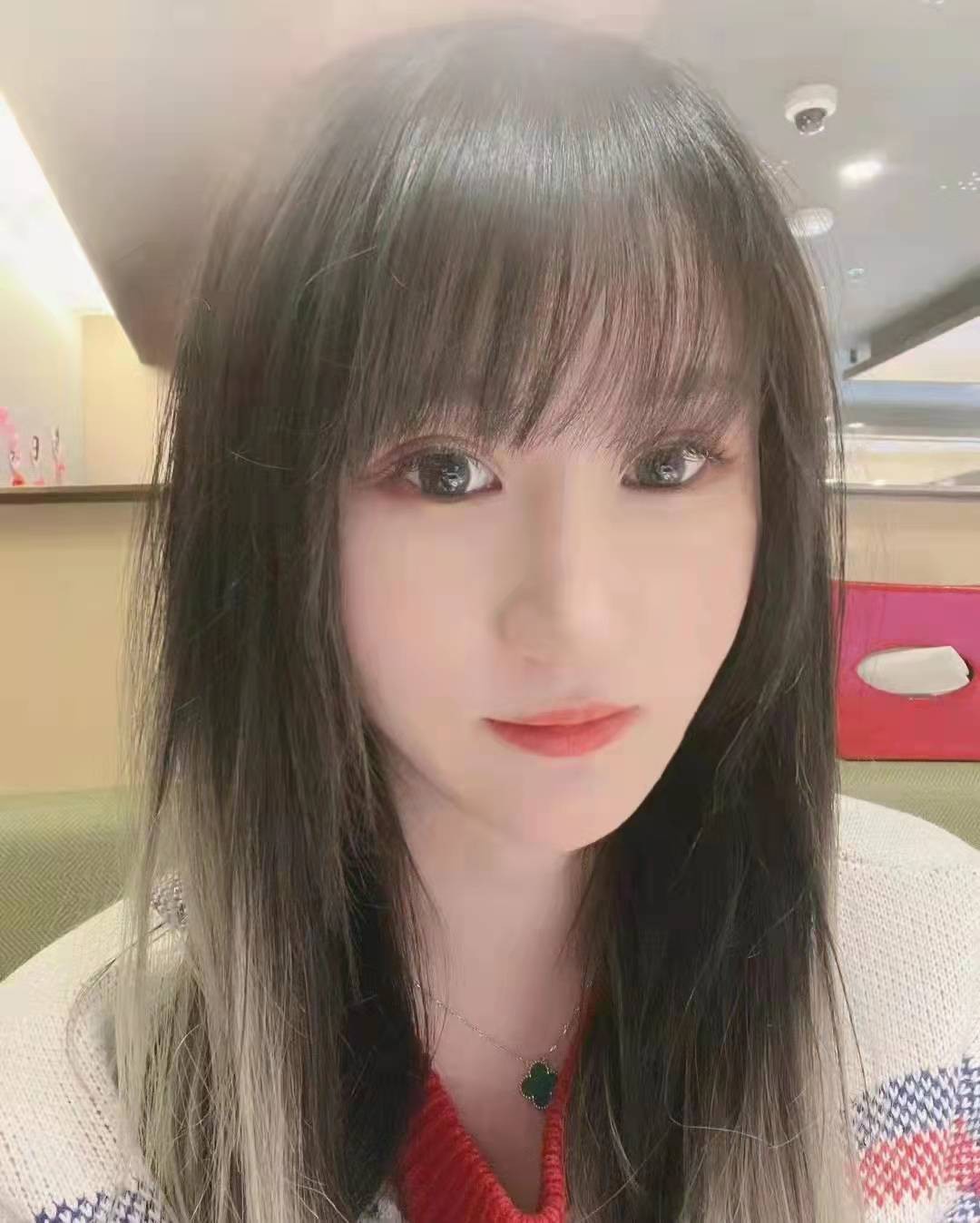 领证后首次给老婆过生日，梦泪送上真挚的祝福，礼物数额刚好1314