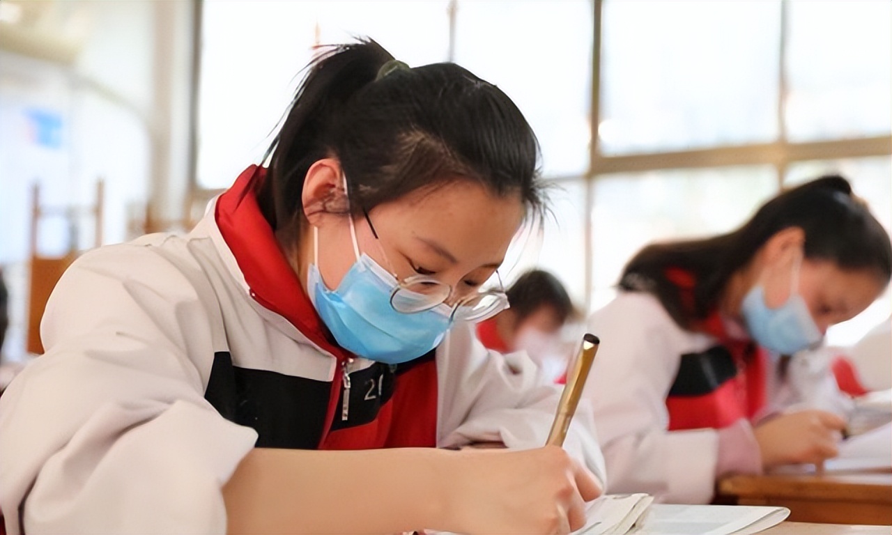 985学霸说出真相，模拟考和高考成绩能差多少？别再傻傻计算了