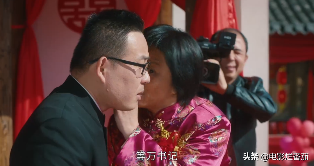 给《幸福到万家》演员排座次：赵丽颖第2，刘威第1实至名归