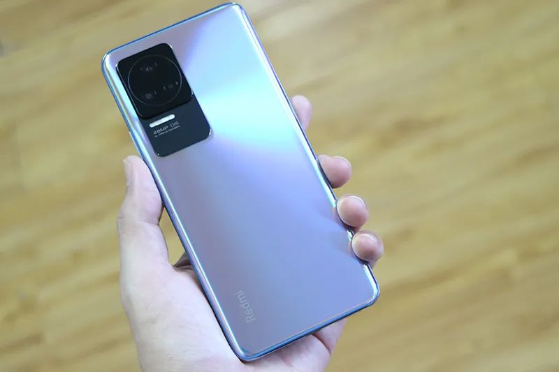 2022适合学生党，从大学用到毕业的5款手机，至少流畅三五年​