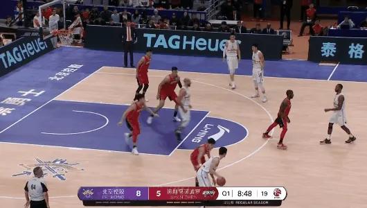 篮球空切配合战术（篮球战术空切是什么？讲讲UCLA空切战术）