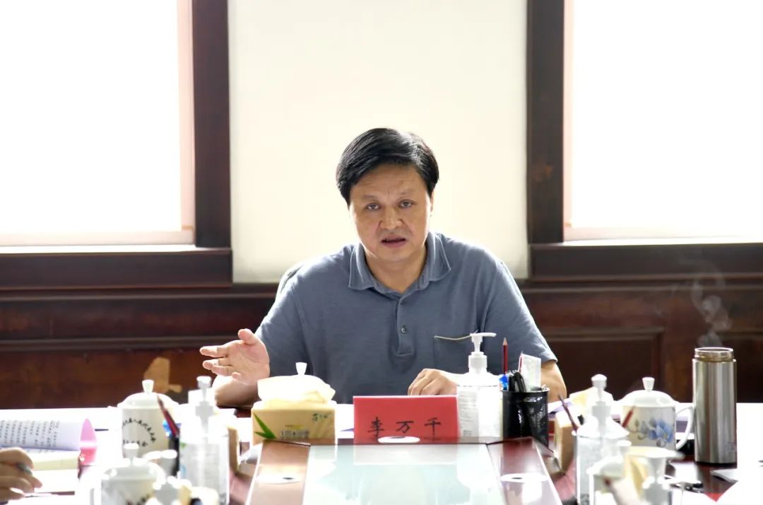 市人大常委会党组举行2022年第二十一次会议