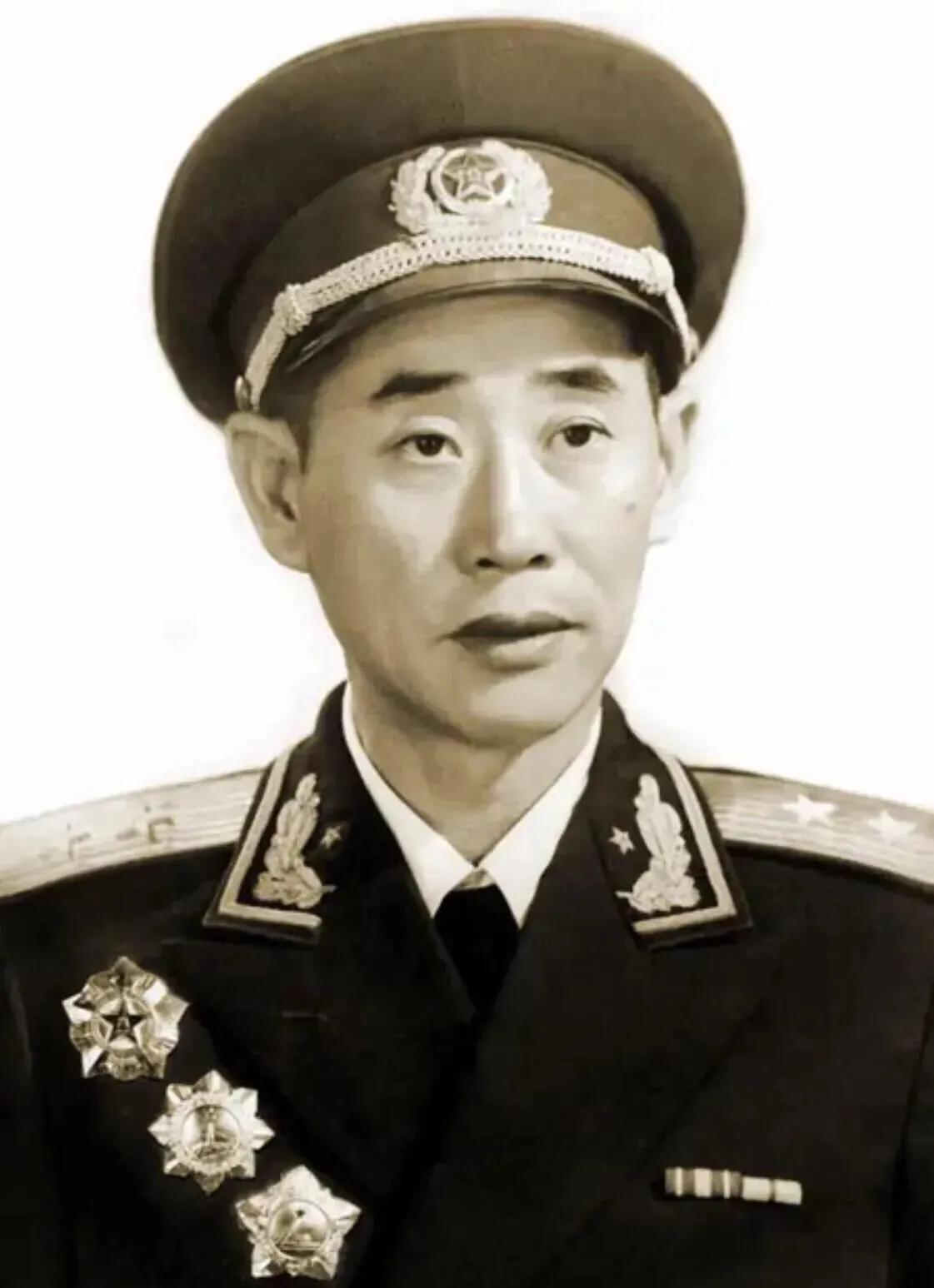 匡裕民(1907年—1977年),江西万安人.
