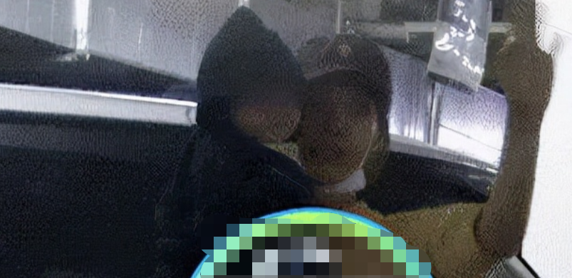 �ż̿����鱻�ǣ����ƽ���������ӣ�Ů���ǰװٺ���Ŷ���ǰ��