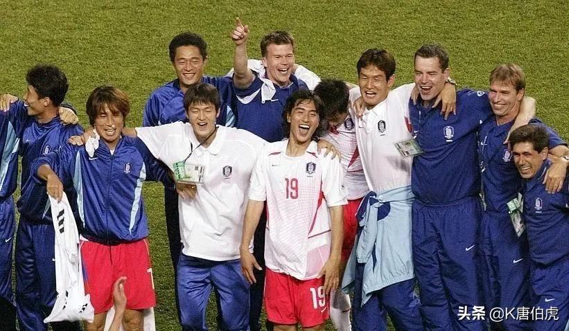 韩国人怎么看02世界杯(韩国队2002年世界杯的肮脏无耻定格了世界足坛最至暗时刻)