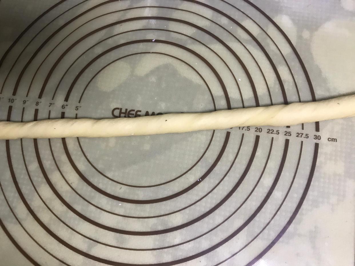 图片[8]-【松软麻花】做法步骤图 不用油炸 外酥里软 老人孩子都爱吃-起舞食谱网