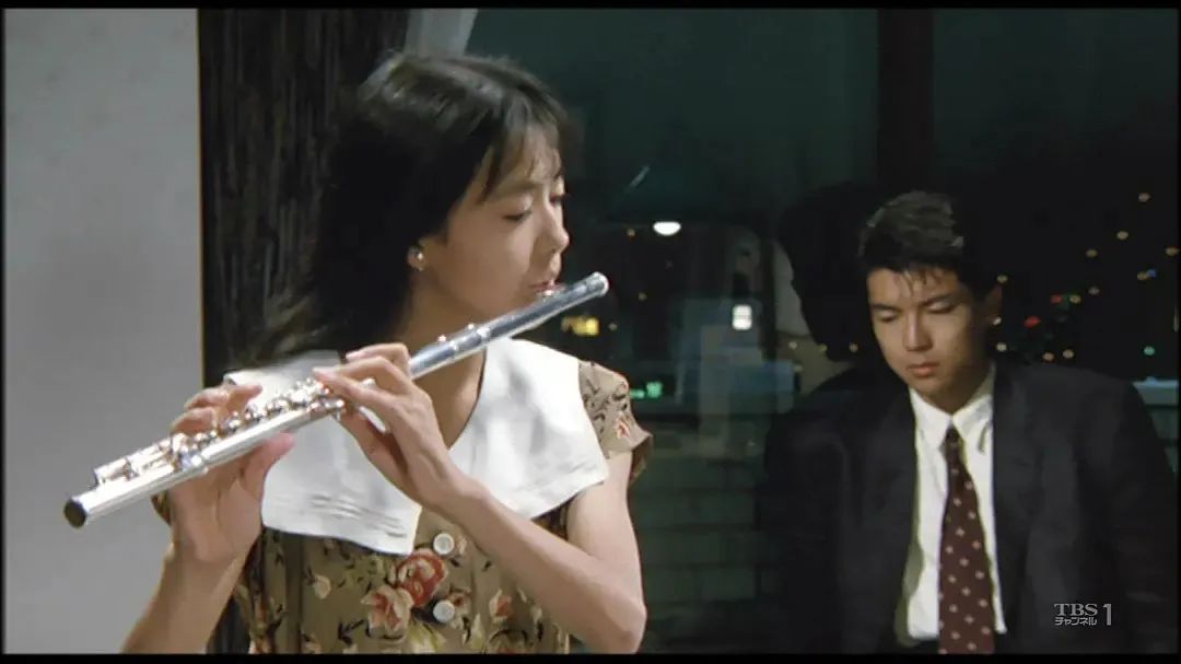 日本国民美少女始祖，曾和成龙一起主演电影！无数粉丝求她复出…