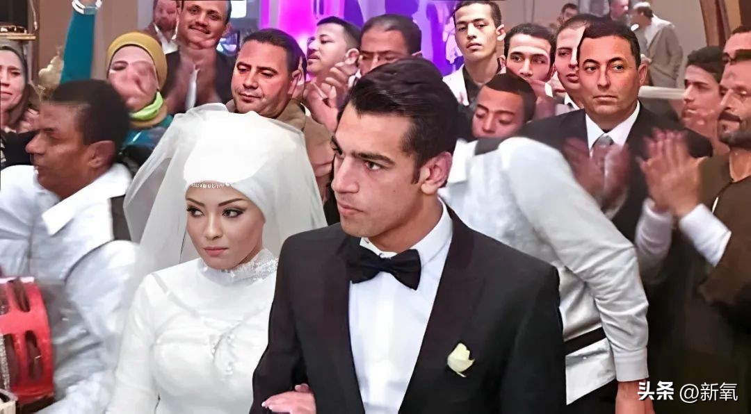 盘点世界杯美女（盘点世界杯球星太太团，有太多辣妹值得挖掘）