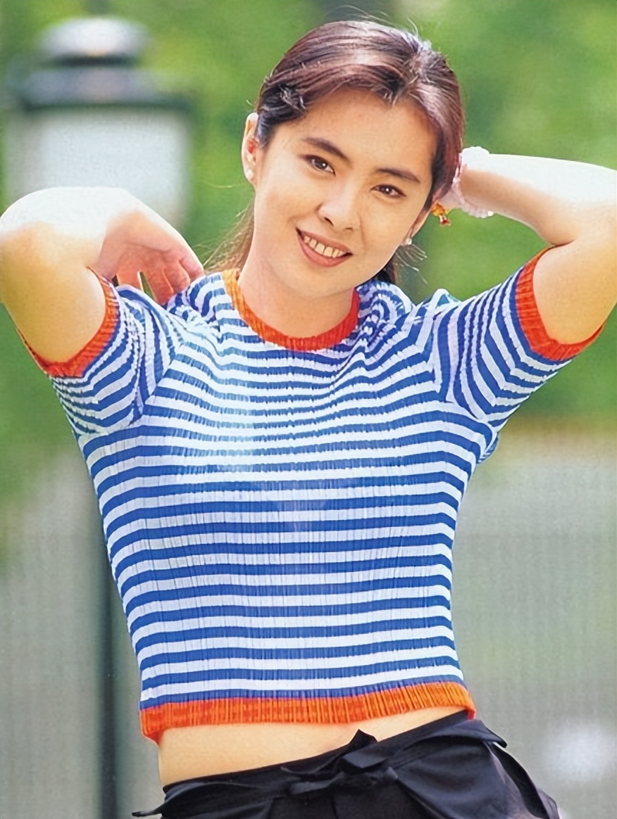 17岁出道,20岁巅峰,27岁隐退,王祖贤的人生无人能复刻