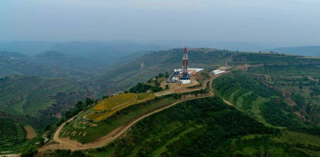 中国在小县城发现最大页岩油田,达10亿吨大油田,号称中国的迪拜