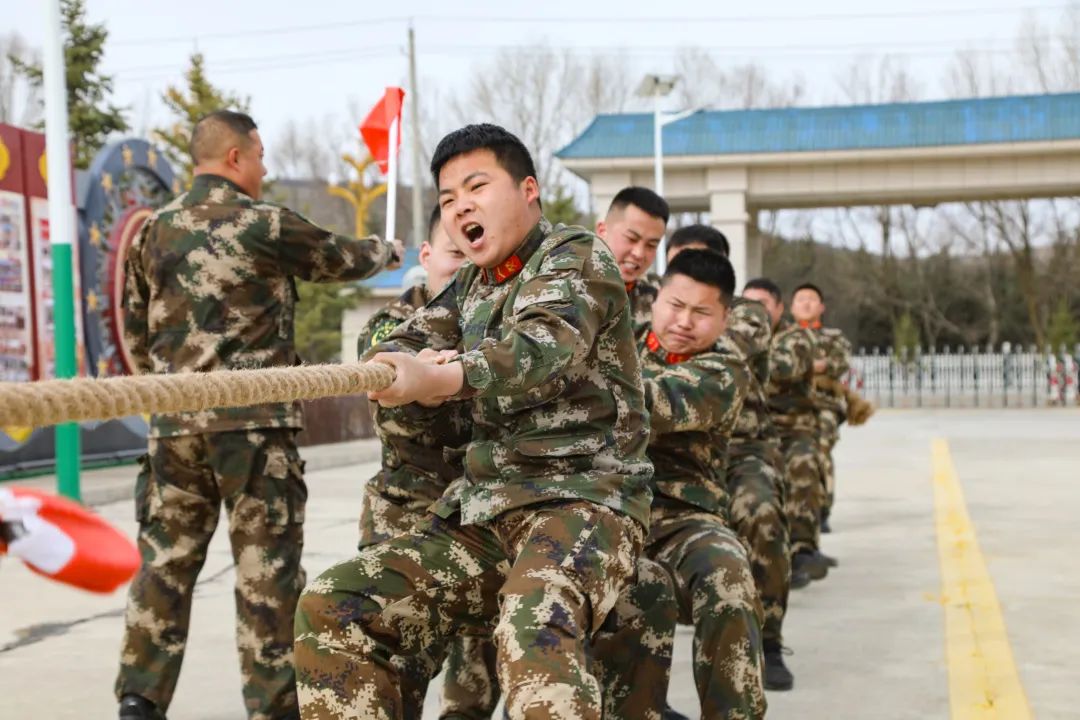 侯<a href=http://www.cngansu.cn/news/ target=_blank class=infotextkey></a>ܶӸ֧ӣΧ۾ӪС٣Ļ