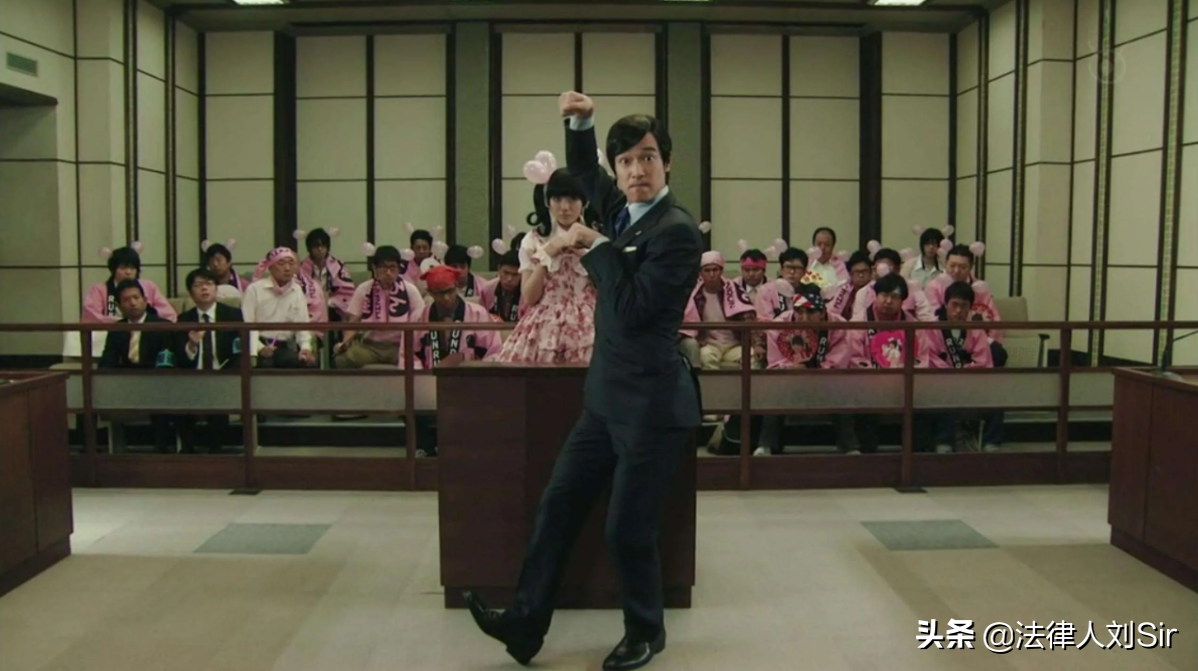 如何解决35岁的就业危机？或许考证是条出路