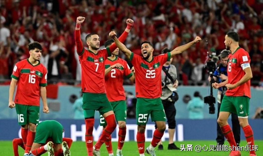 2018世界杯4强赛昨天谁胜（世界杯4强全部诞生！阿克法摩会师半决赛，C罗被爆冷保送梅西夺冠）