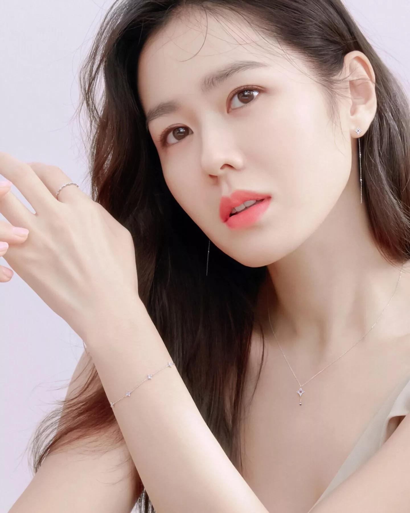 女神孙艺珍怀孕了，恭喜她