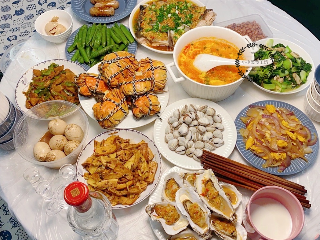 拉菲、马爹利、轩尼诗等顶级名酒。