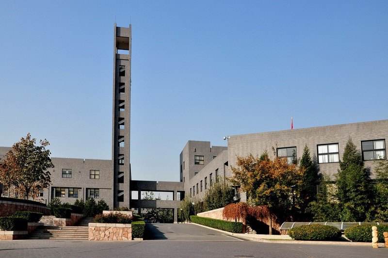 中央美术学院本科预计14日至18日报名，一起了解一下具体情况吧