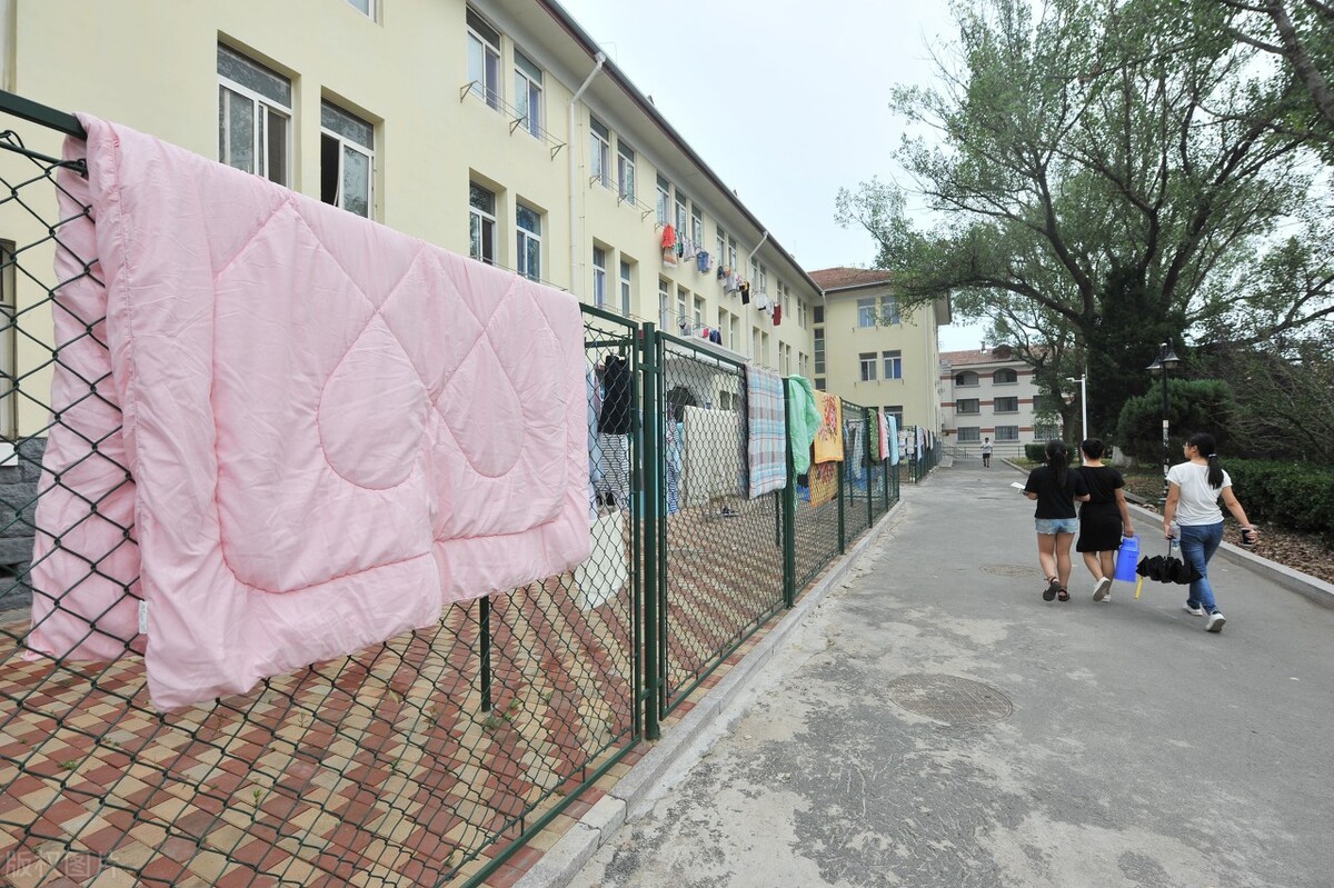 80后的初中生活，逸闻趣事惊爆眼球，有没有你的影子？