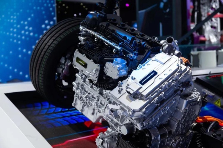 最低油耗0.9L！2022年这五款国产车很“能打”