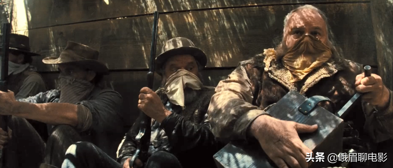 7勇士对抗200雇佣兵，除暴安良伸张正义，从头爽到尾的西部动作片