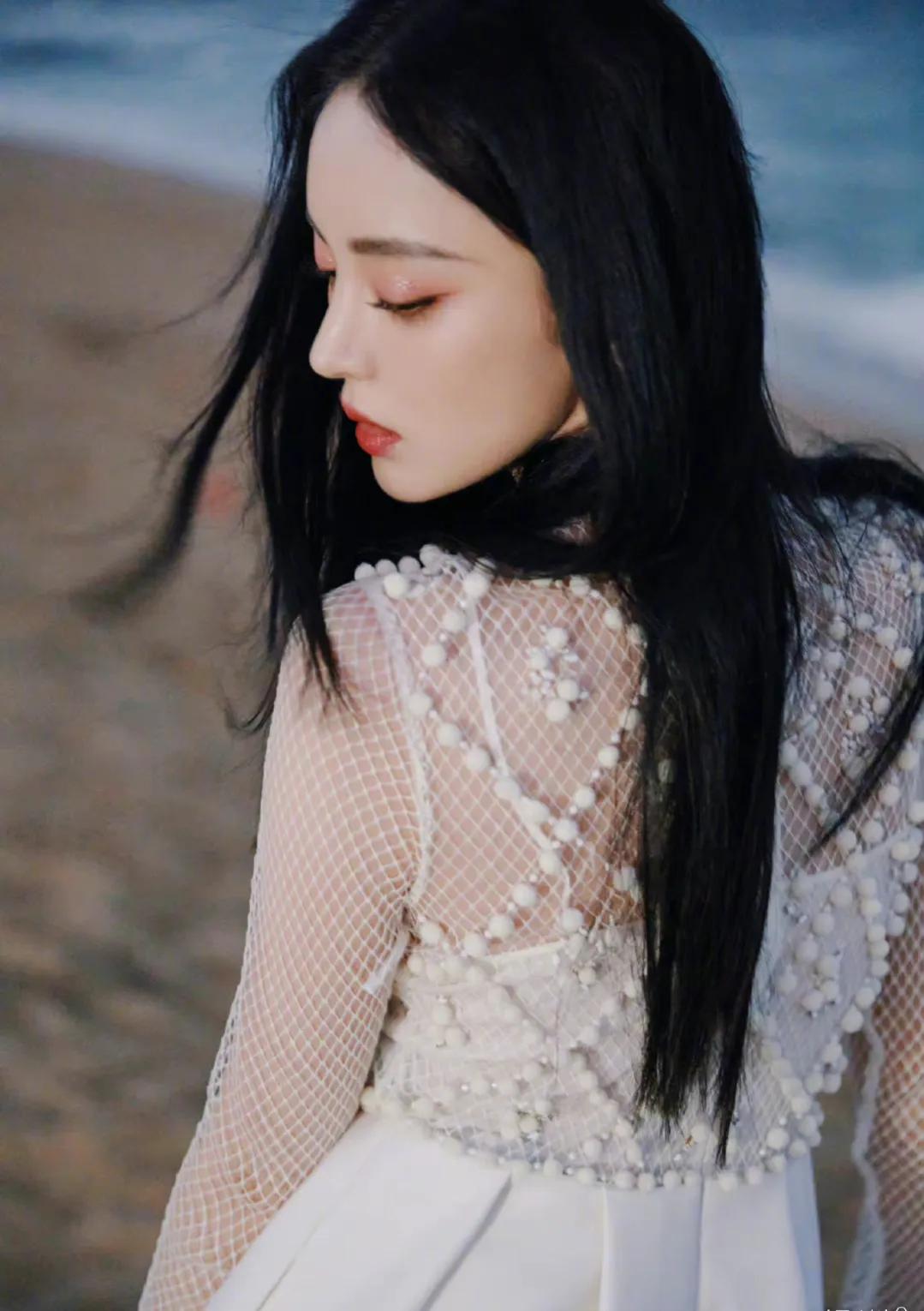 盛世美颜古力娜扎