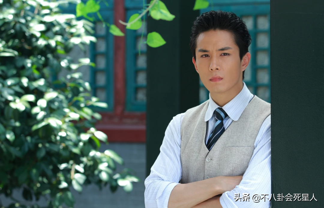 从陈晓到任嘉伦，这8位已婚男星又帅又专一，个个招人喜欢