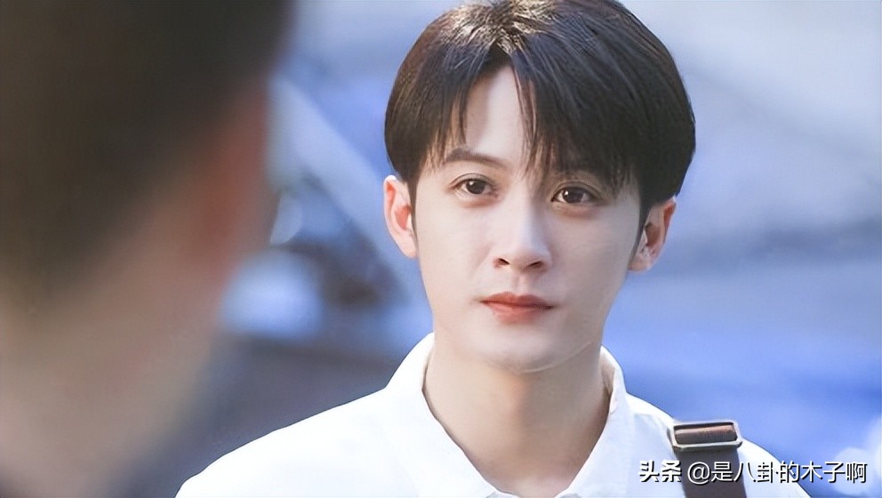 带薪追星的徐海乔竟然已经39岁了，看脸18，实际48的演员大有人在