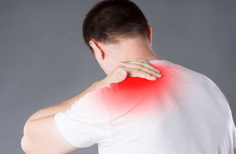 肩胛骨疼痛是什么原因 右肩胛骨疼怎么缓解