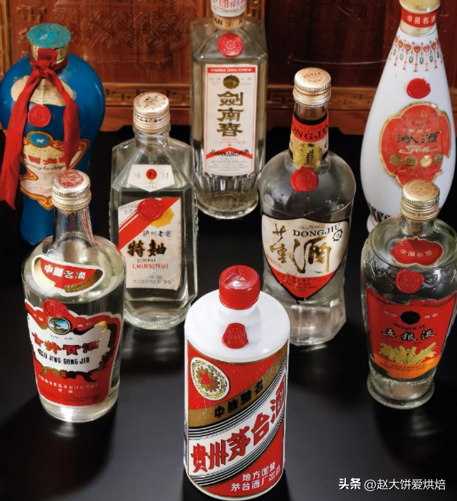 酒类店面的经营方法（大街上的名酒门店有多赚钱？里面暗藏“3个门道”，看完你就懂了）