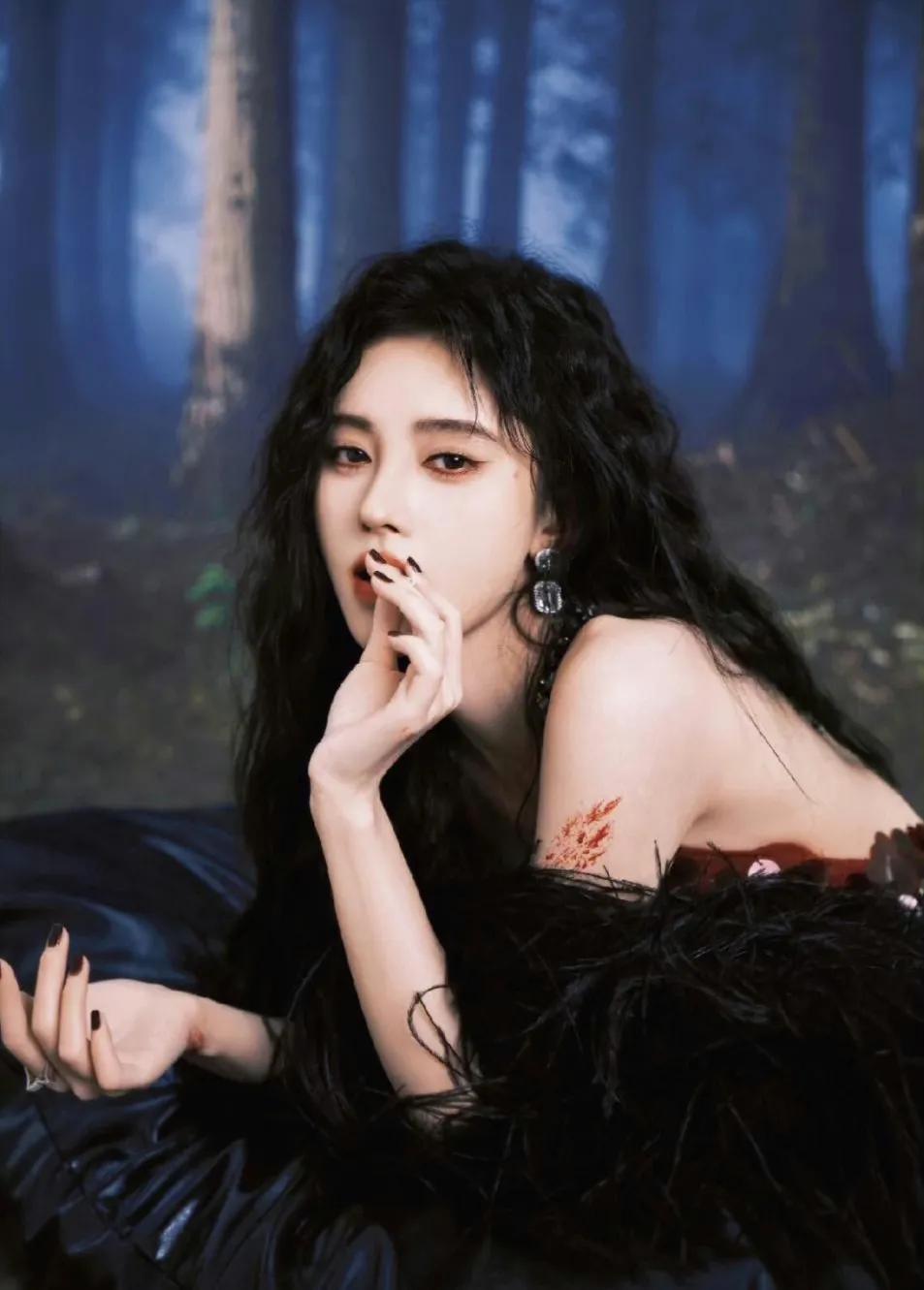 高清美图~鞠婧炜