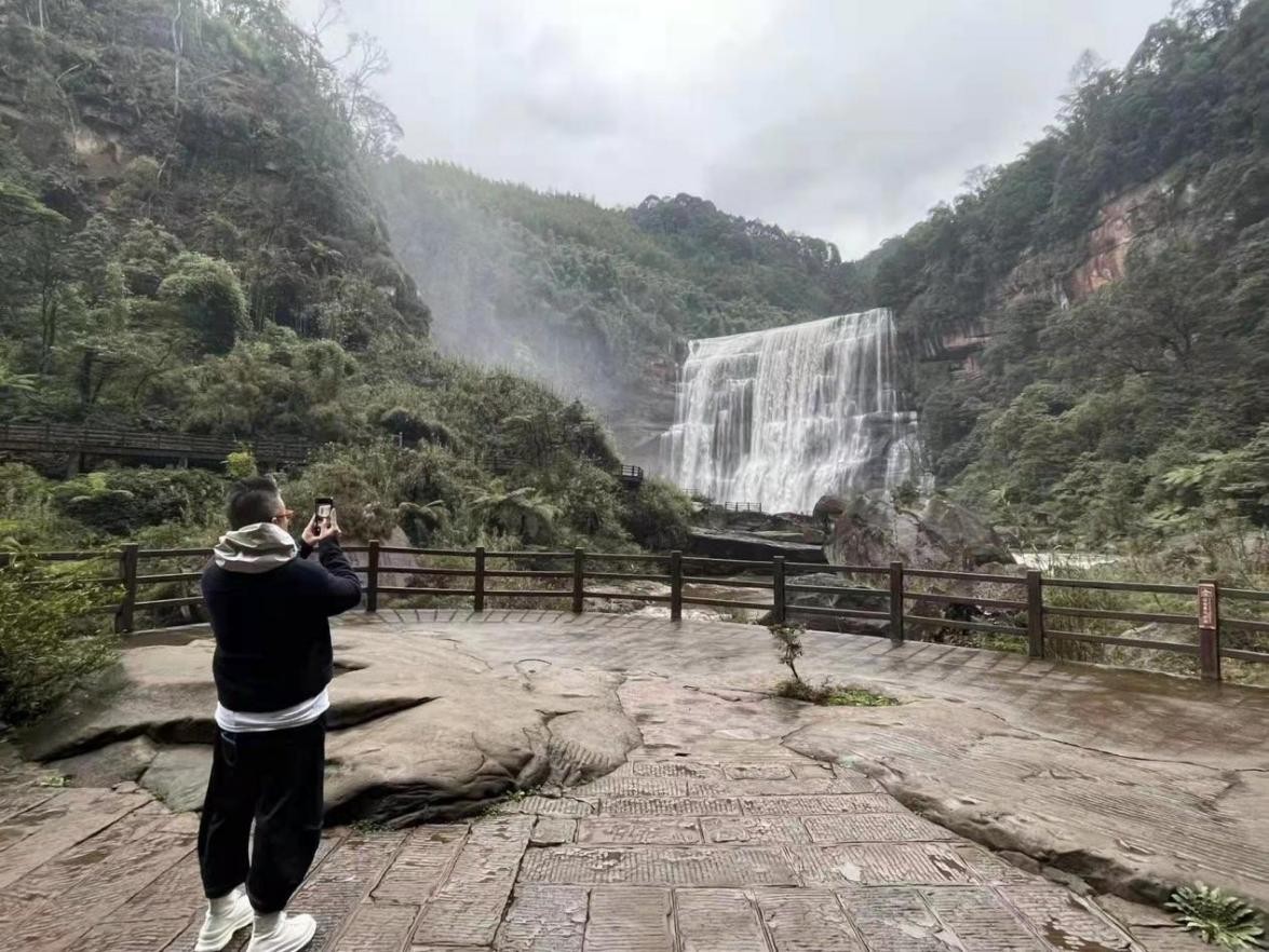 艺术赋能“多彩贵州”焕发文旅新活力