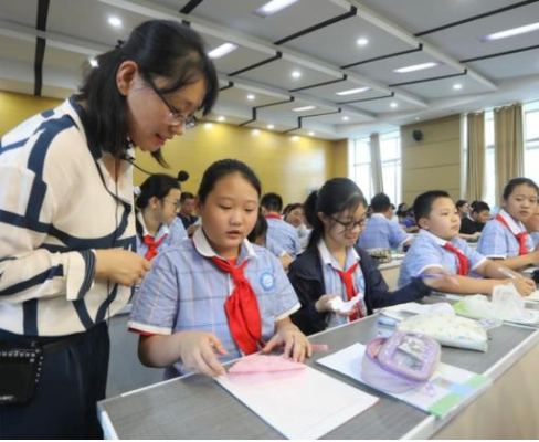 教育部发布通知，私立学校将面临“三个难题”，家长也是忧心忡忡