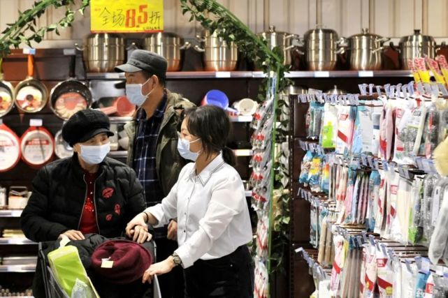 「微笑新疆」克拉瑪依，越夜越精彩