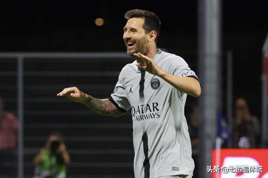 巴黎已准备好签梅西的资金（巴萨坏消息！曝巴黎提前续约梅西：2年合同6000万，2.2亿巨星利好）