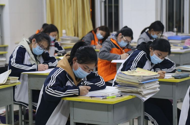 高中三年，每个阶段到底要考到多少分才能上