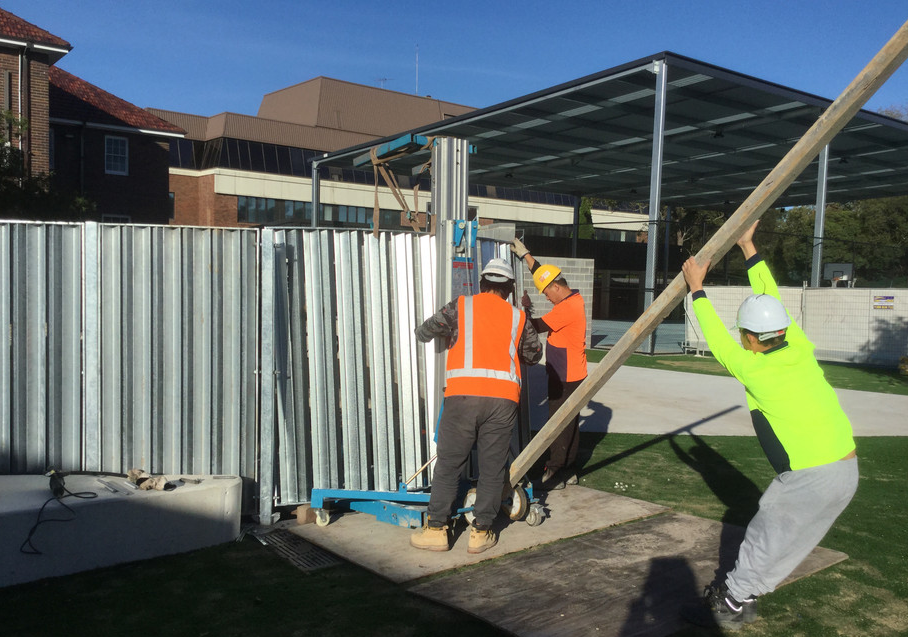 想要出国工作，如何正确选择中介？