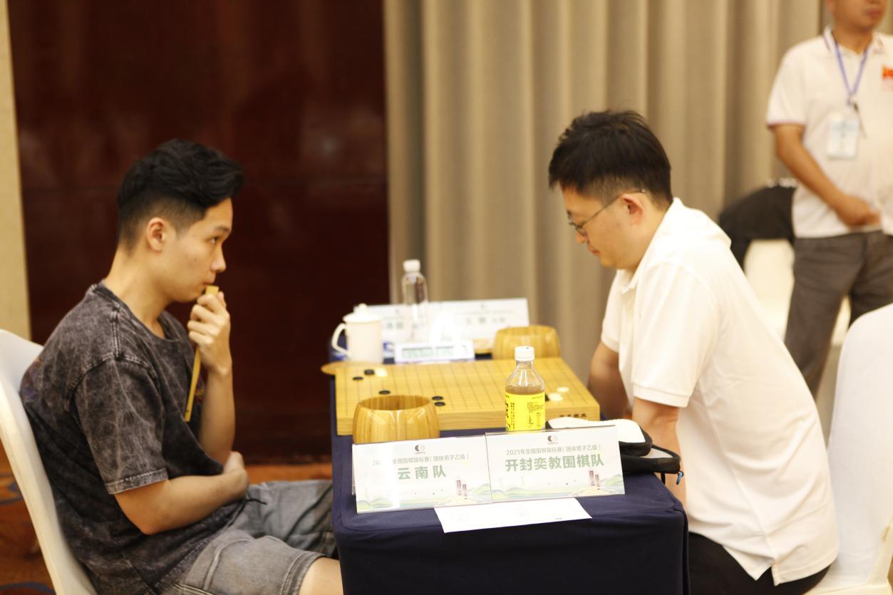 围棋排名2021(围乙联赛六轮战罢，深圳秦汉胡同首次零封对手跃居第一)